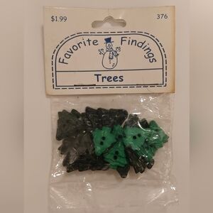 Favorite Findings Trees Green Crafts Buttons 376 NIP Vintage?